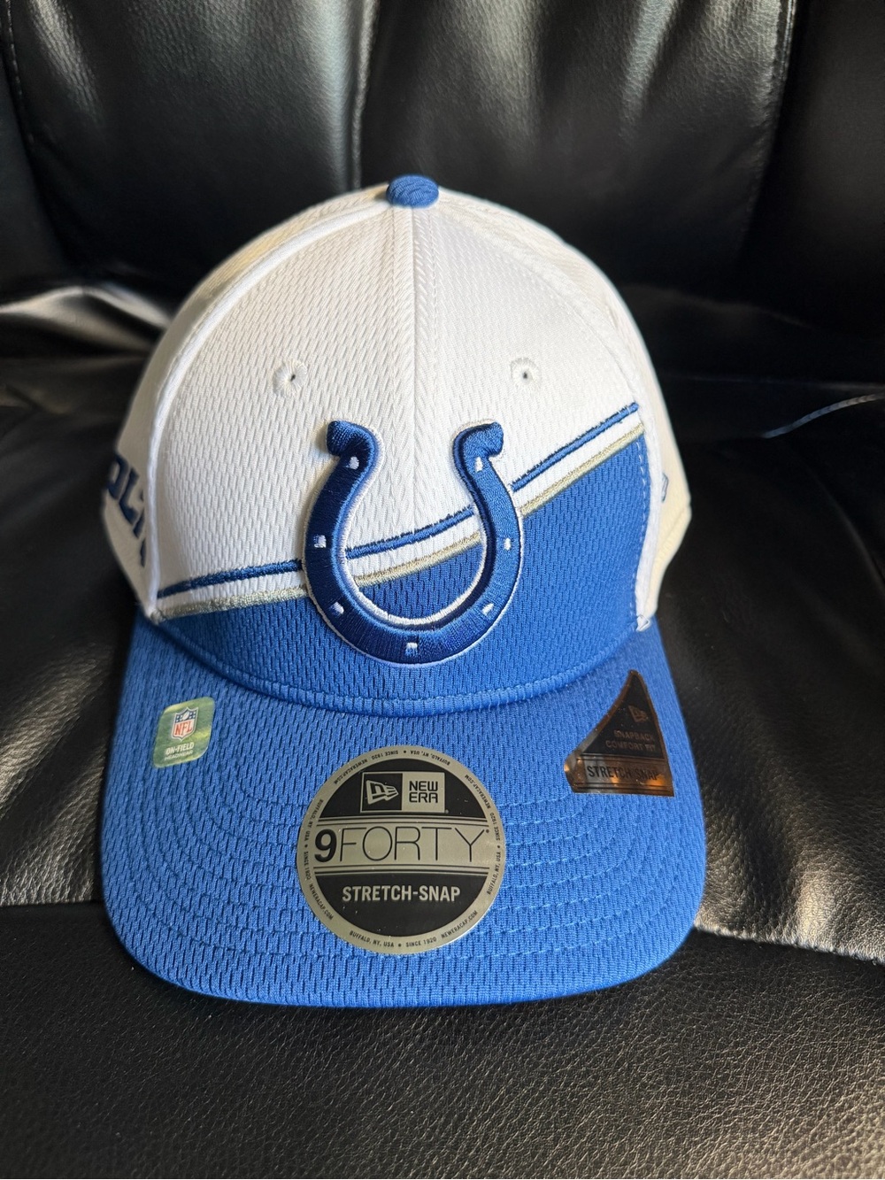 New Era Kids Indianapolis Colts White and Blue 9FORTY Stretch-Snap Hat